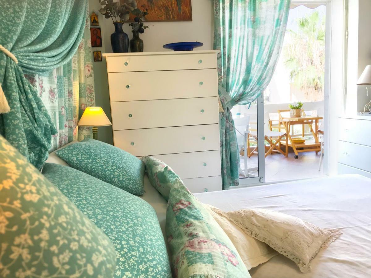 Kerry'S Cosy Apartment Vári Ngoại thất bức ảnh