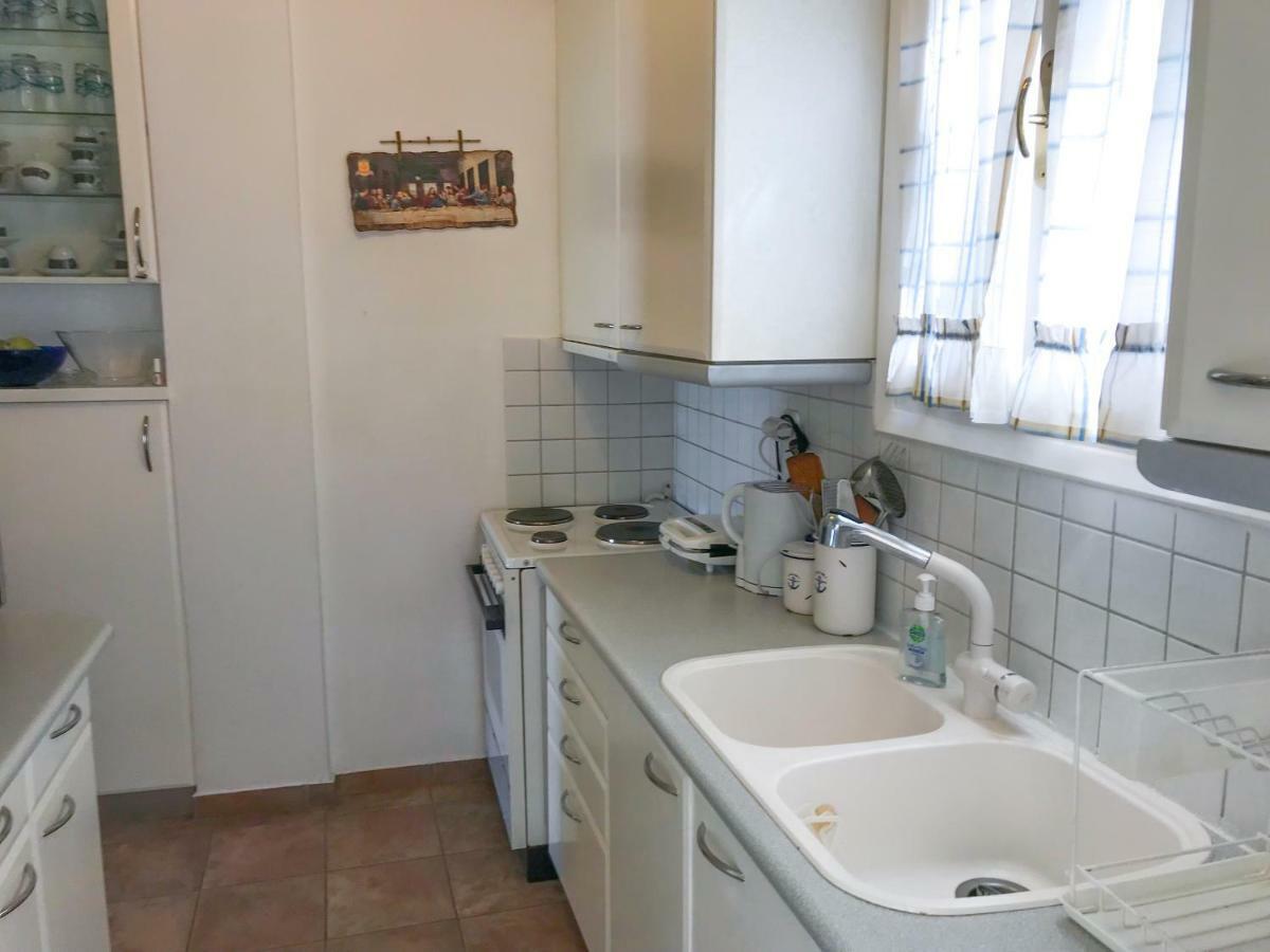 Kerry'S Cosy Apartment Vári Ngoại thất bức ảnh